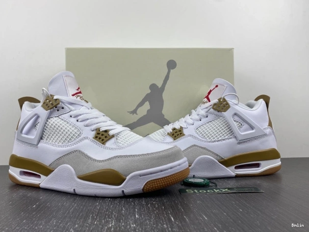 Boostmaster lin DR5415-120 Retro Jordan 4 SB 0701